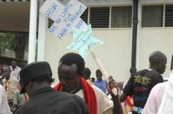 16days_2012_15_20131118_1056373383