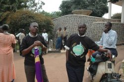 16days_2012_28_20131118_1607940756