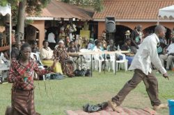 16days_2012_55_20131118_1954723314